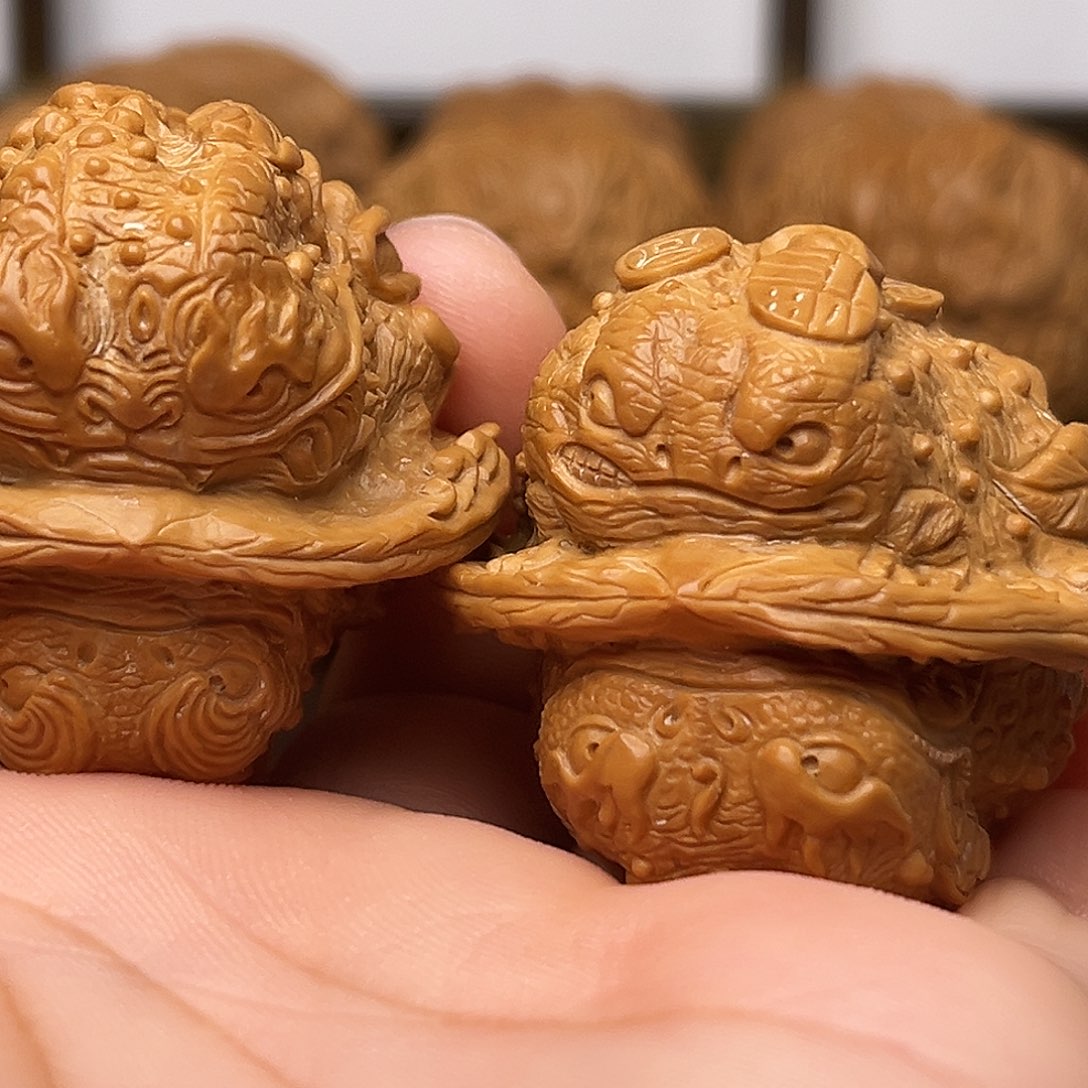 时***潮手串/手链核桃金蟾