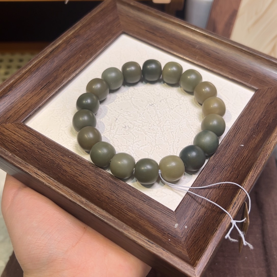 菩提籽类卡14微瑕 372