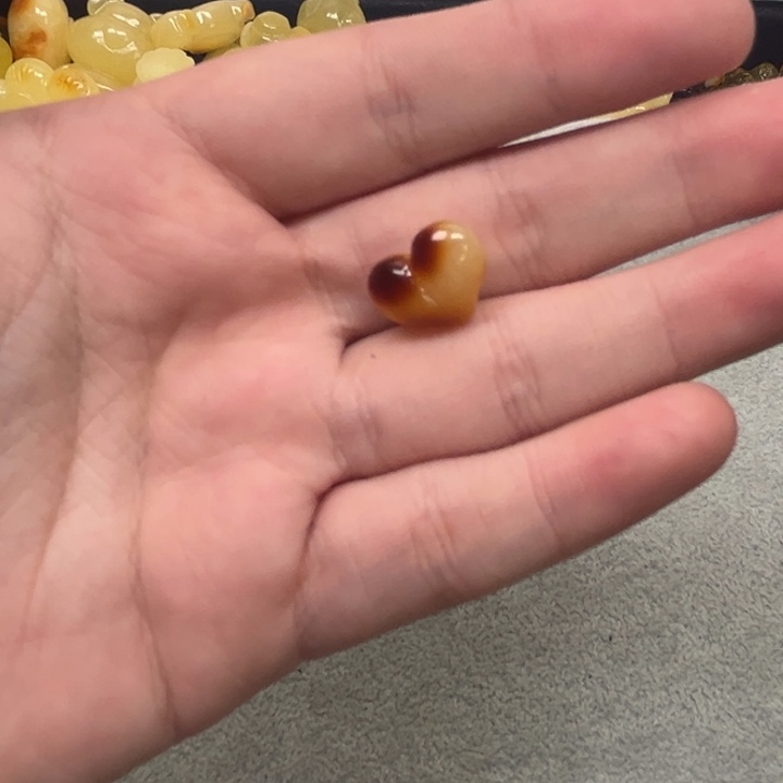 裸石琥珀未镶嵌?****a天然蜜蜡配件