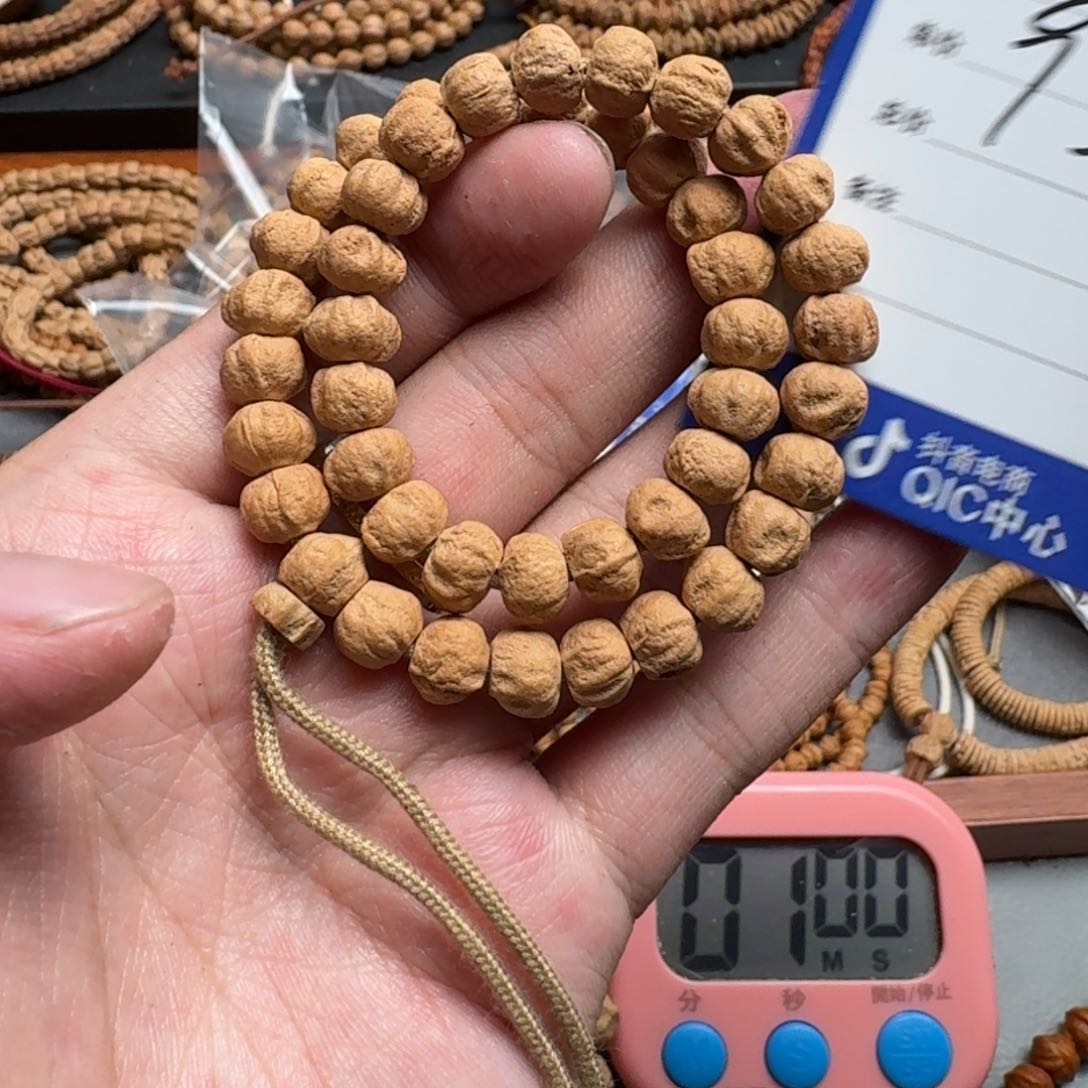 手串柏香籽/百香籽龙*.95