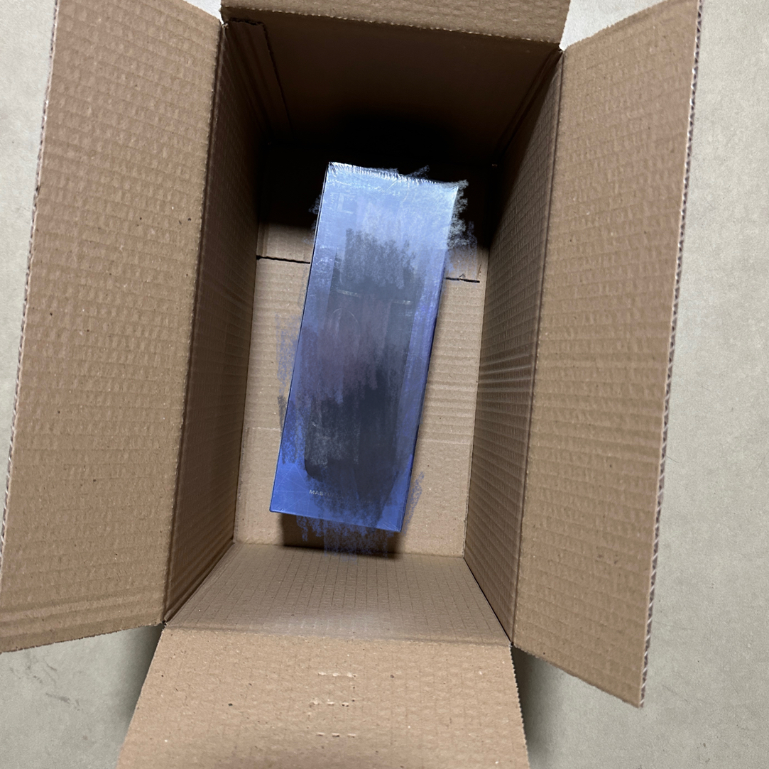 文具杂物收纳-黑色保温杯