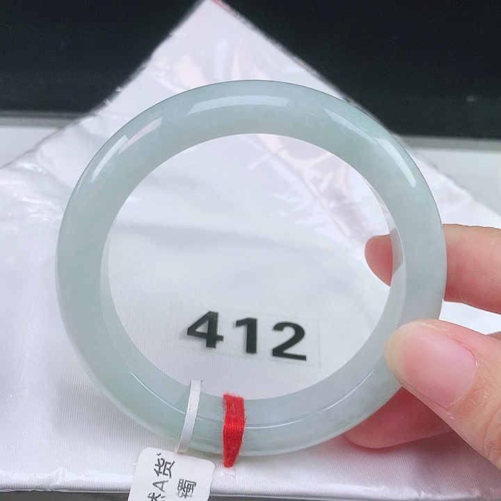 翡翠未镶嵌手镯翡翠