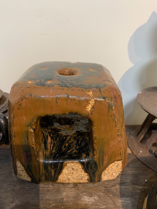 灯，超级漂亮的灯，窑变釉水一流，完完整整