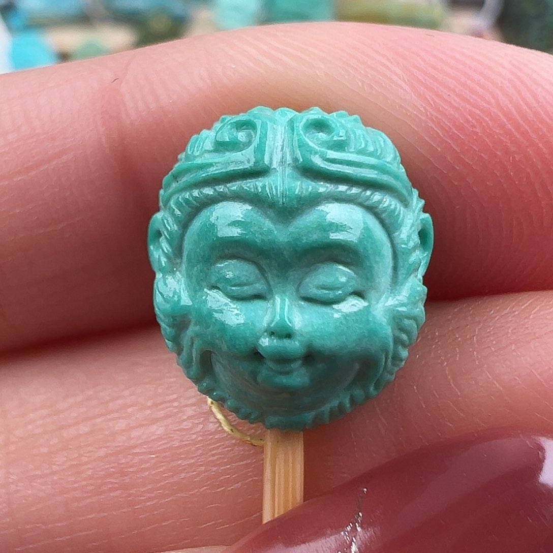 绿松石配饰未镶嵌