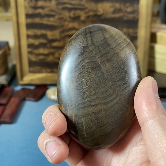 【闪购商品】过**利金丝楠阴沉木手把件