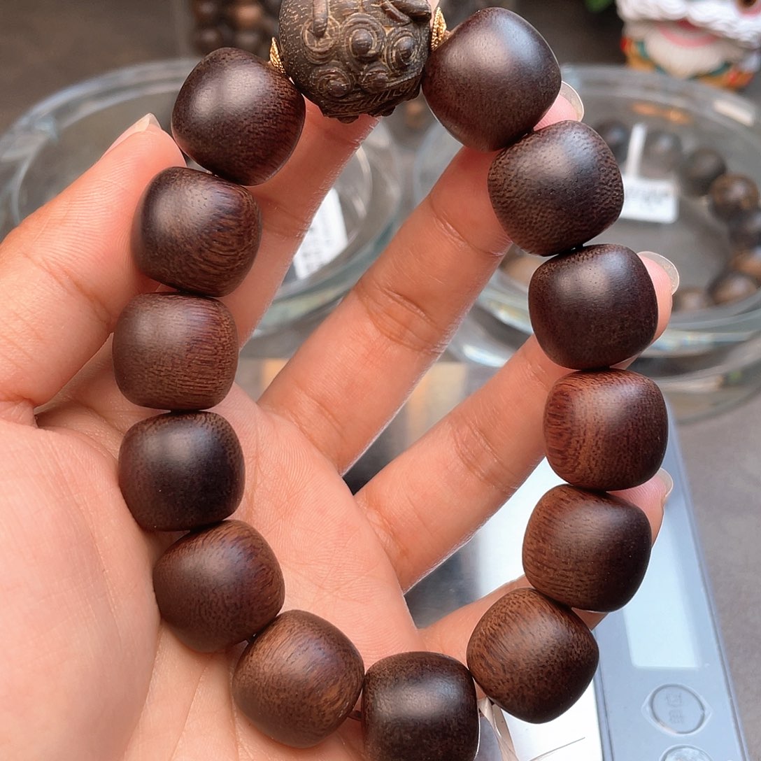 手串沉香越南富森红土玉化瘤疤料1.6