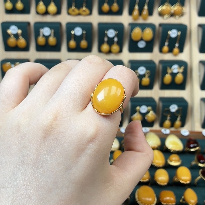 琥珀银S925镶嵌戒指蜜蜡大戒指