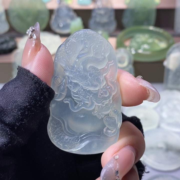 岫玉吊坠未镶嵌吊坠