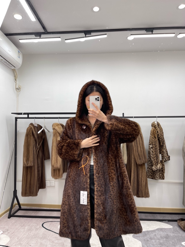 W12(2xl)豹纹中古进口水貂毛外套。肩41胸围114衣长95袖长60