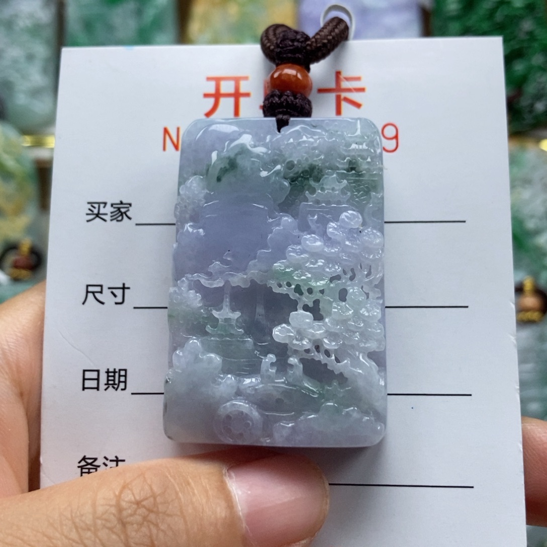 颈饰未镶嵌翡翠吊坠
