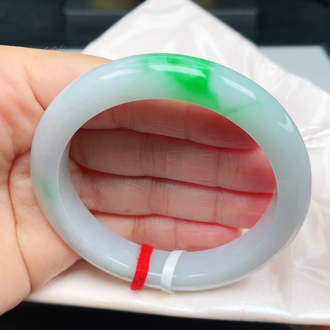 未镶嵌手镯翡翠阳绿白底青5