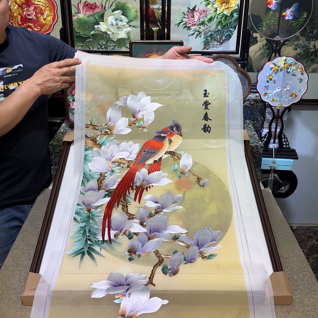 刺绣刺绣工艺精湛