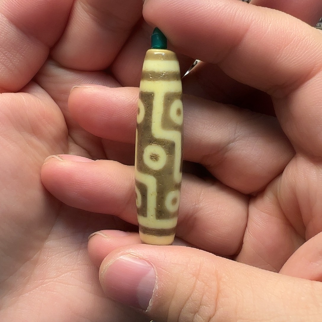 玛瑙/玉髓颈饰未镶嵌?****