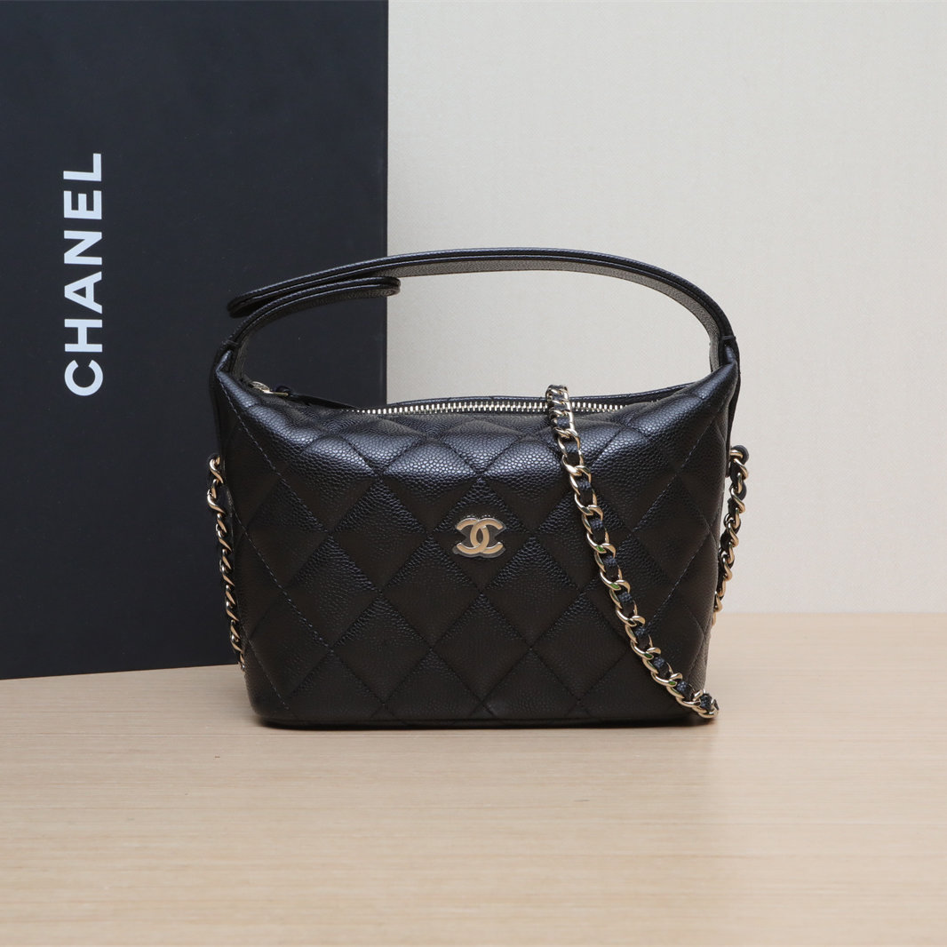未使用 Chanel/香奈儿 小花柳嬉皮HOBO 饭盒包 25C/16CM 黑色 