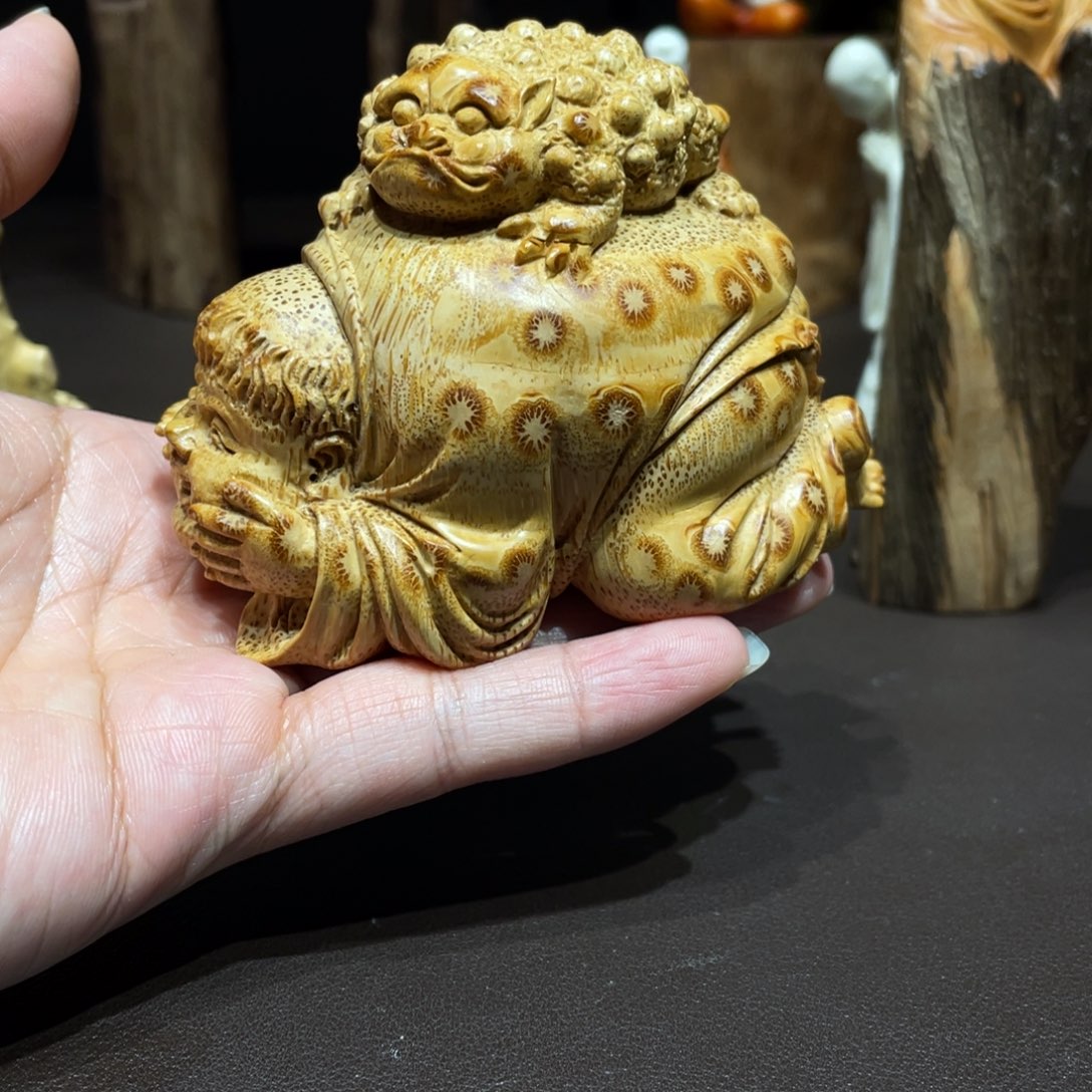 牛***牛香榧木竹子雕刻刘海戏金蟾摆件