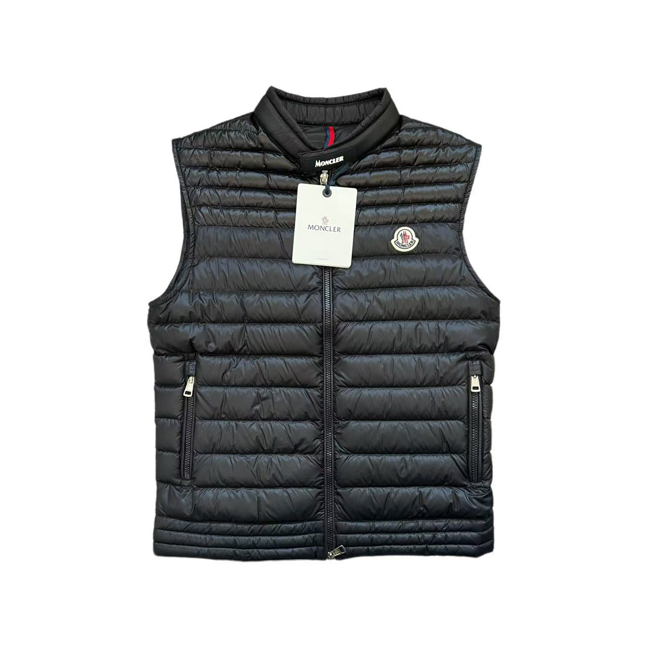 未使用 MONCLER 黑色领口字母胸前刺绣logo马甲1码