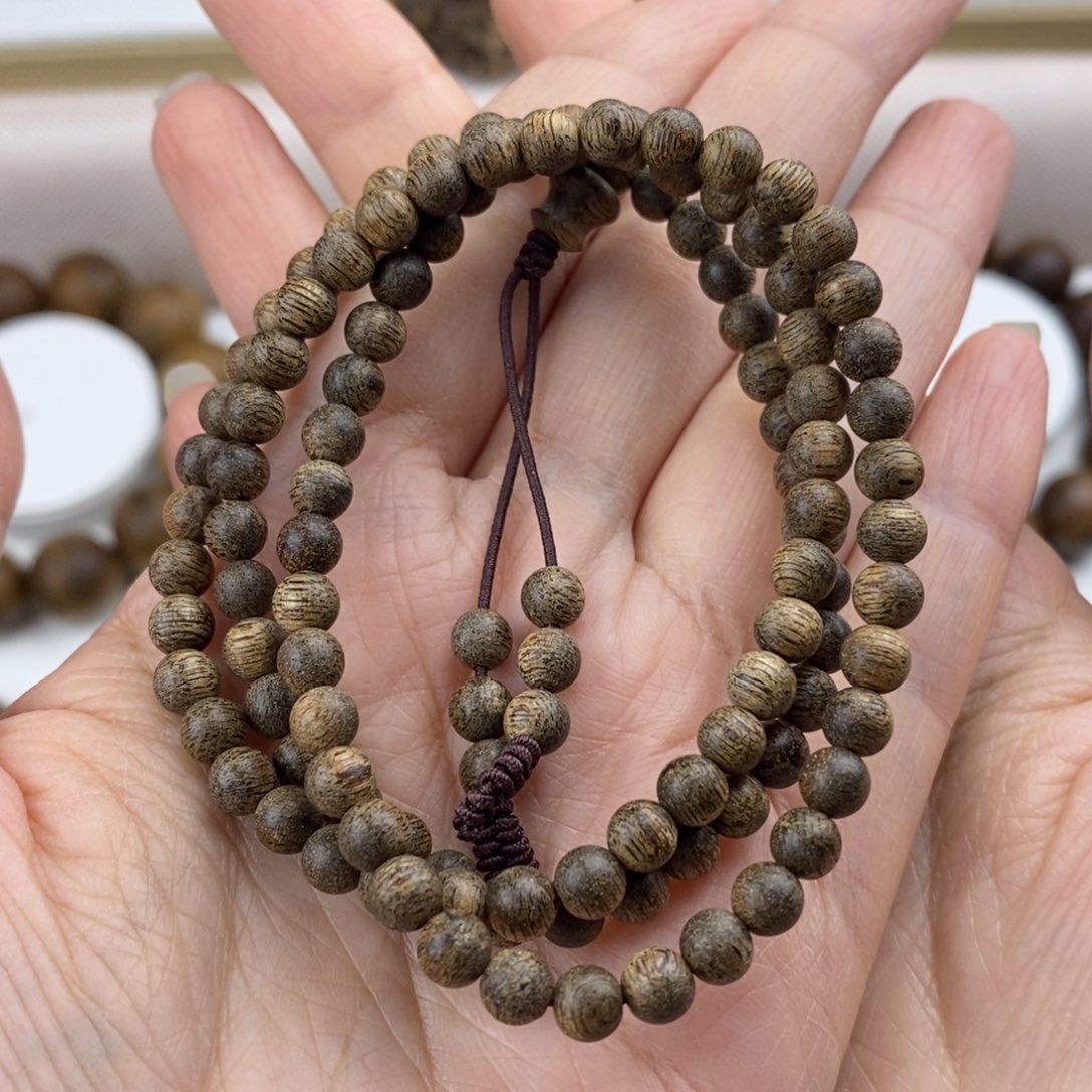 沉香手串迷*文莱沉香