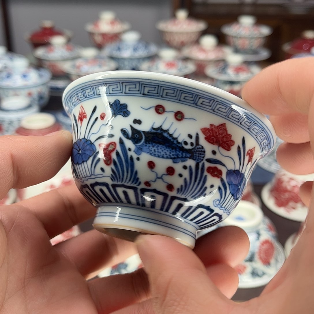 景德镇陶瓷青花釉里红