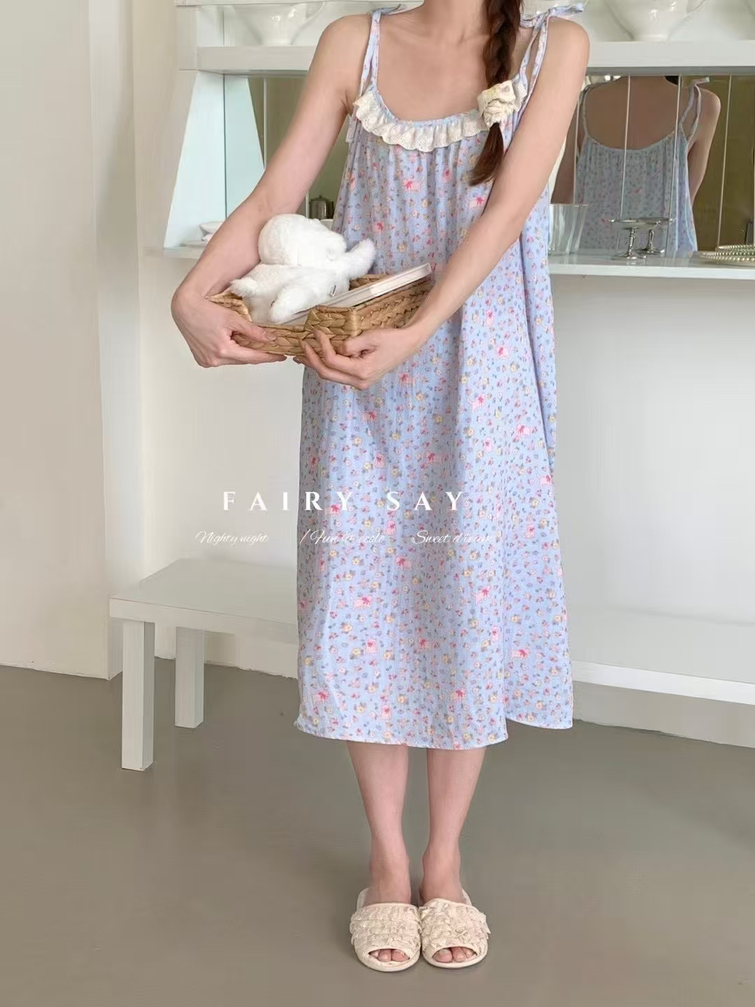 伊涵家棉纱吊带睡裙