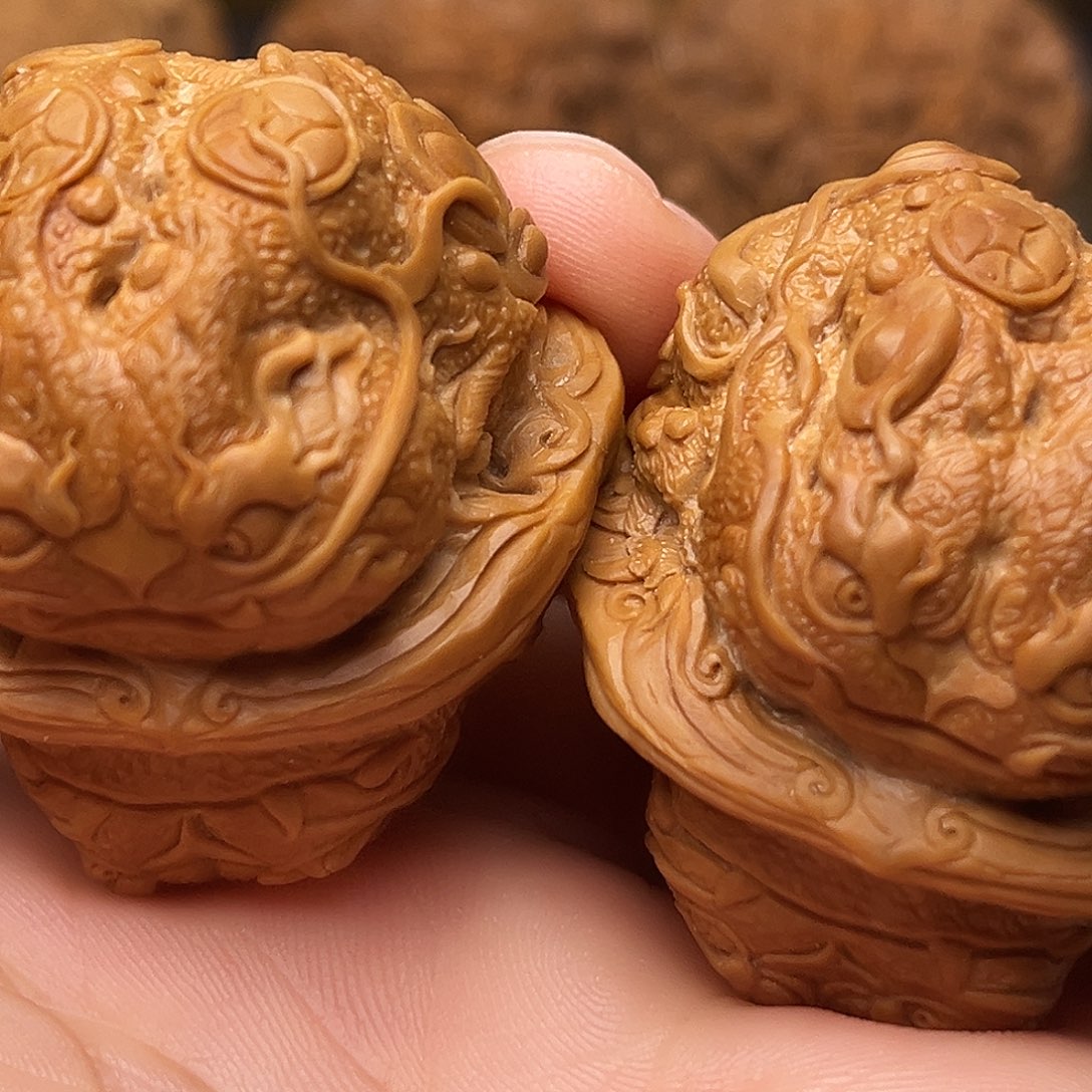 る***f核桃手串/手链龙蟾