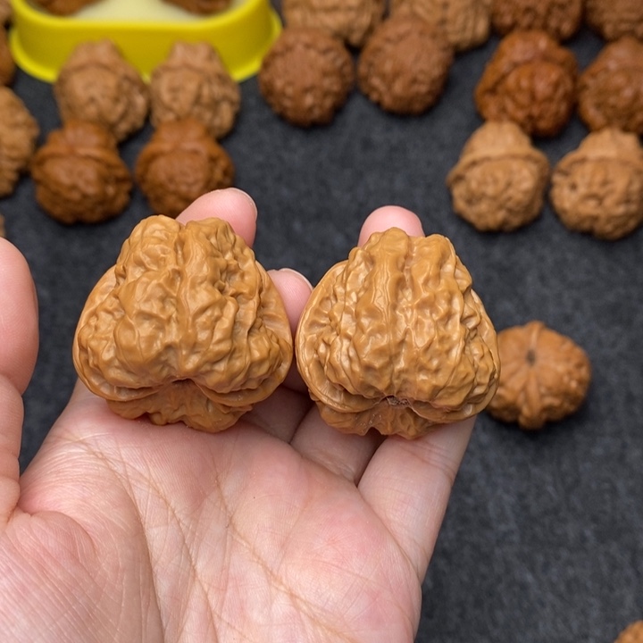 文玩核桃把件蛤蟆36