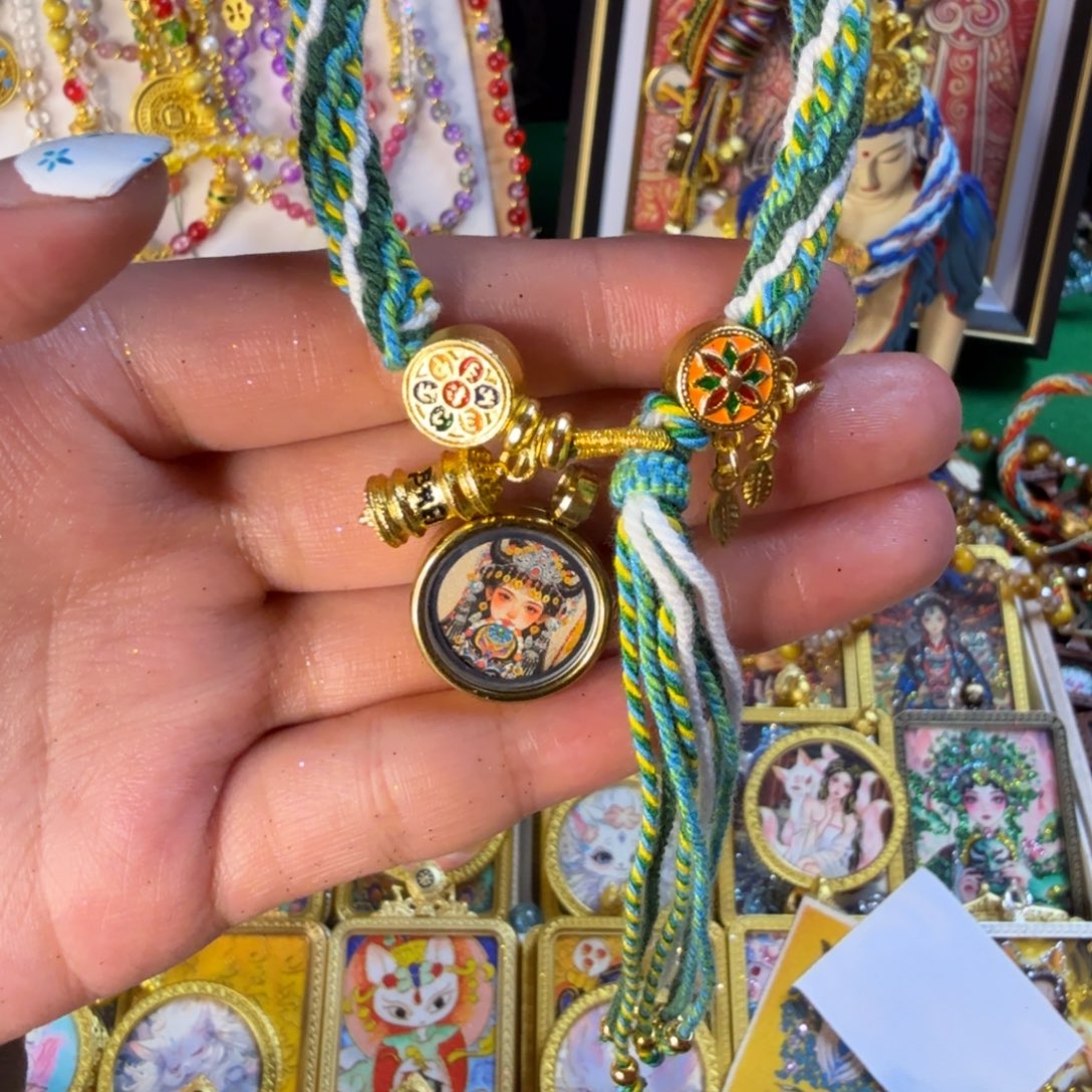 吊坠手工编织唐卡