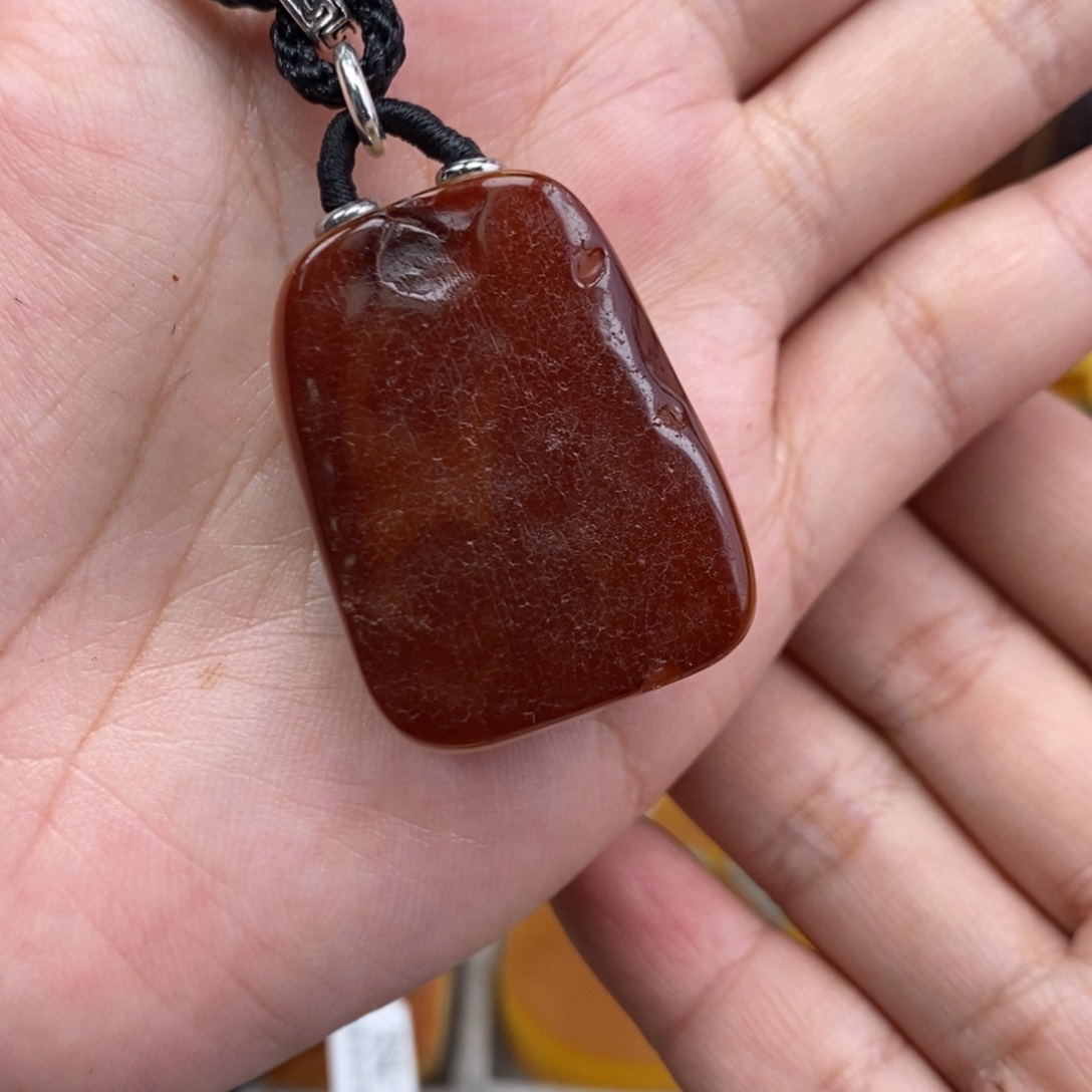 琥珀吊坠(赠链)未镶嵌