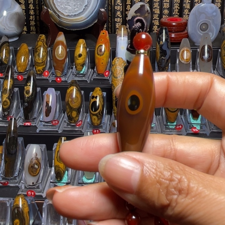 玛瑙/玉髓颈饰未镶嵌