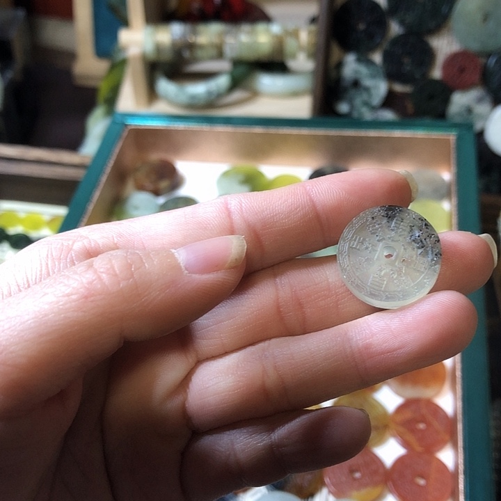 岫玉岫玉挂件未镶嵌