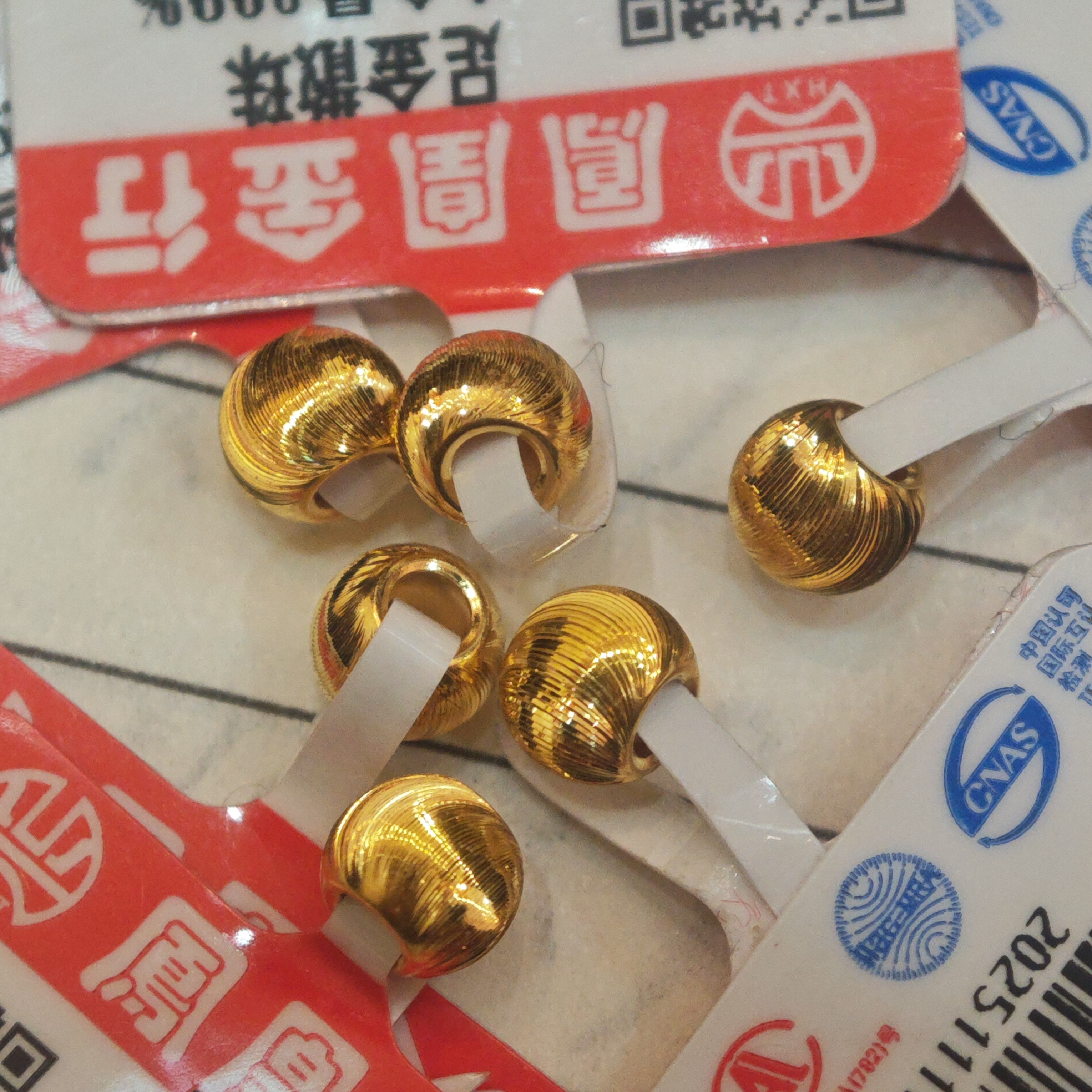 鳳凰金行 足金配件 猫眼珠6个