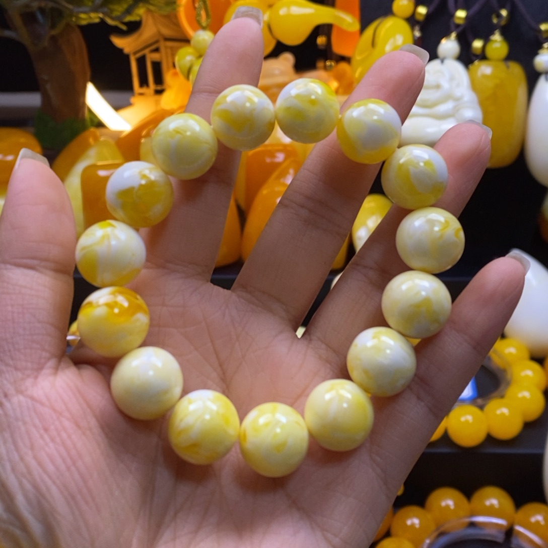 苏***汤精品珠子手串一条