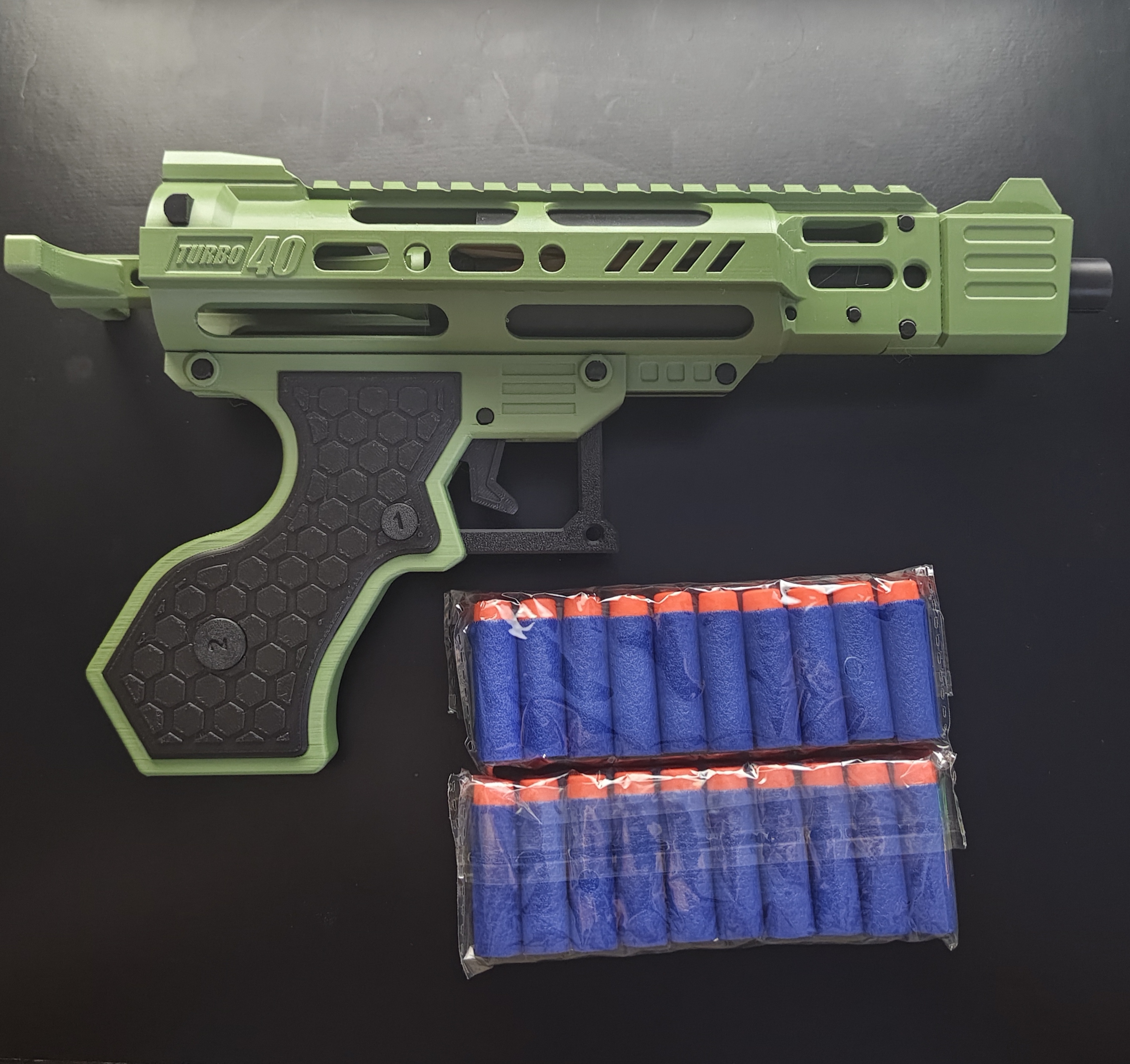 MAX ONE原创设计TURBO40软弹发射器NERF软弹枪无金属全塑料3D打印