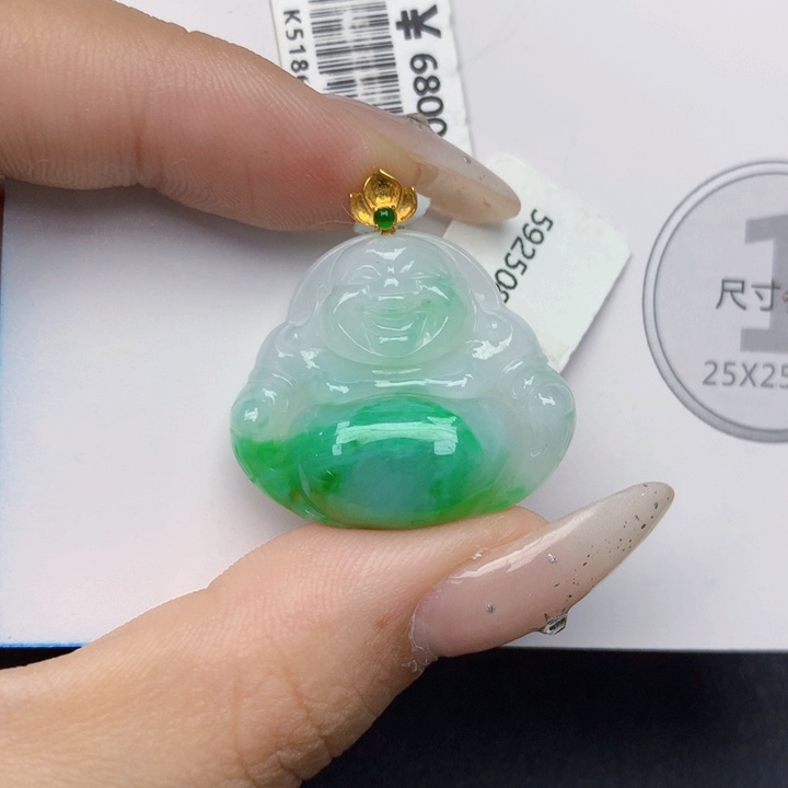 翡翠18K金镶嵌颈饰