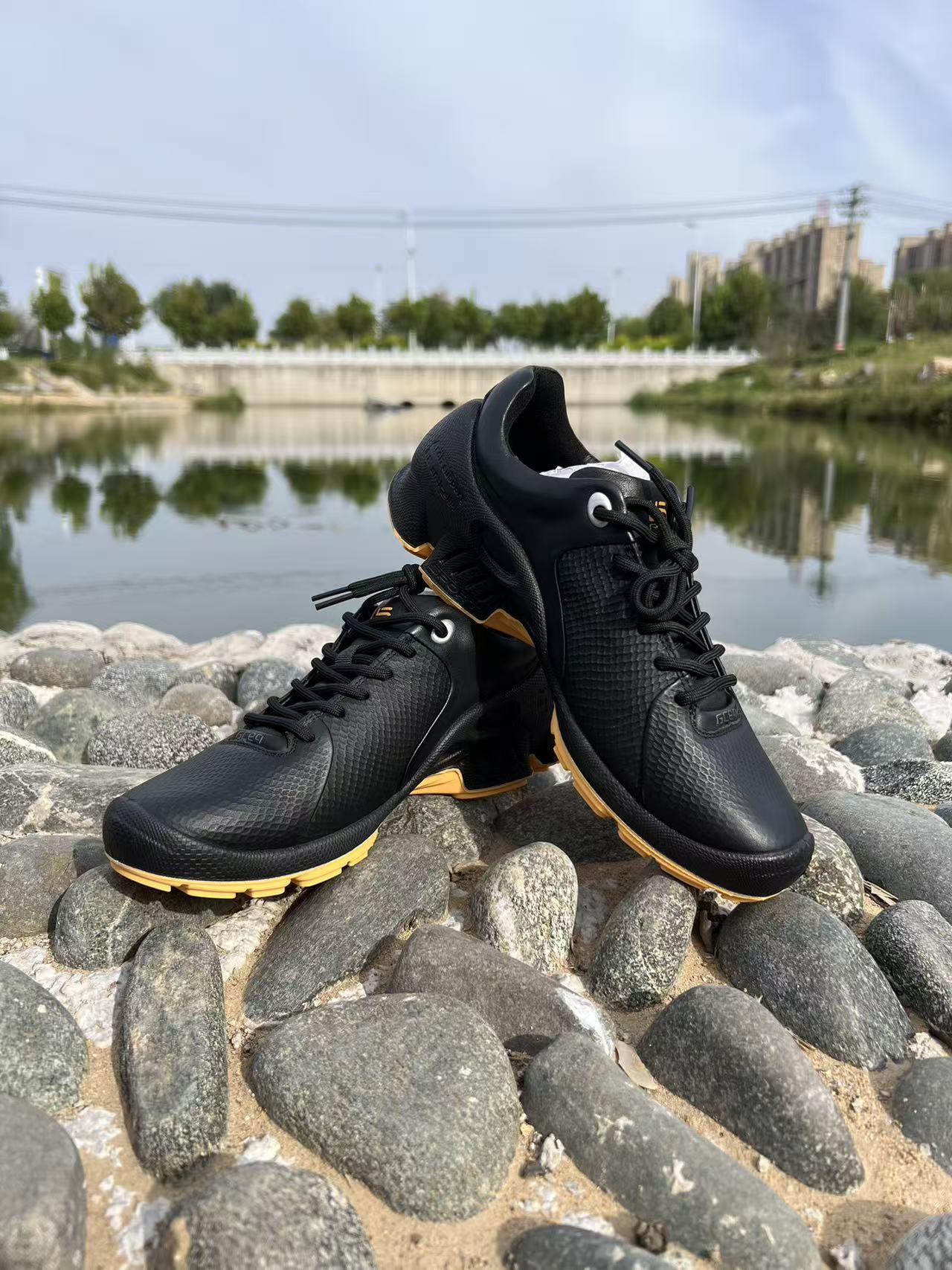 GCEQ【15周年女款】休闲运动户外百搭舒适女鞋ND23215-10