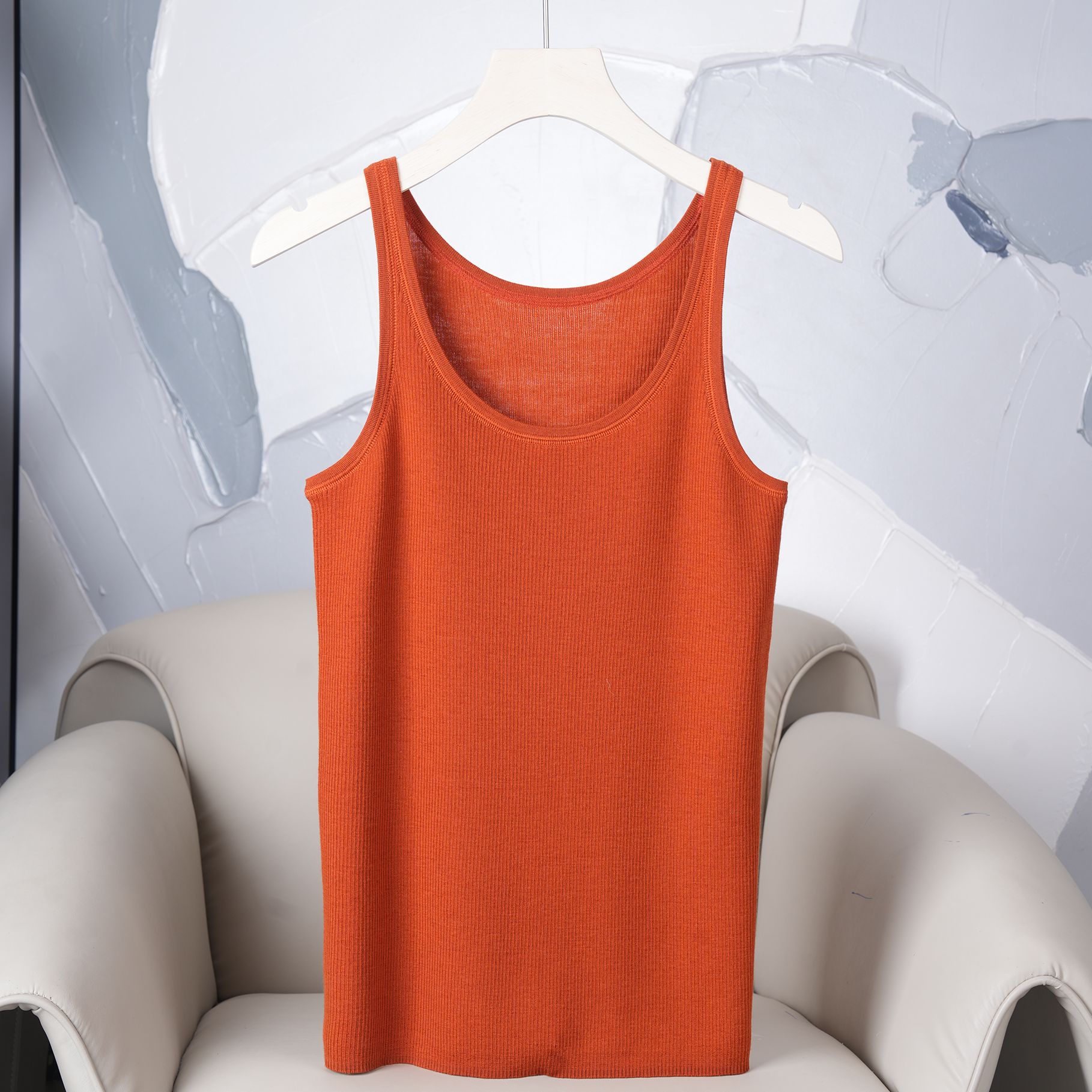 【爆款刚需】扬子超细精纺100%羊毛纯色可外穿打底无袖吊带 24121