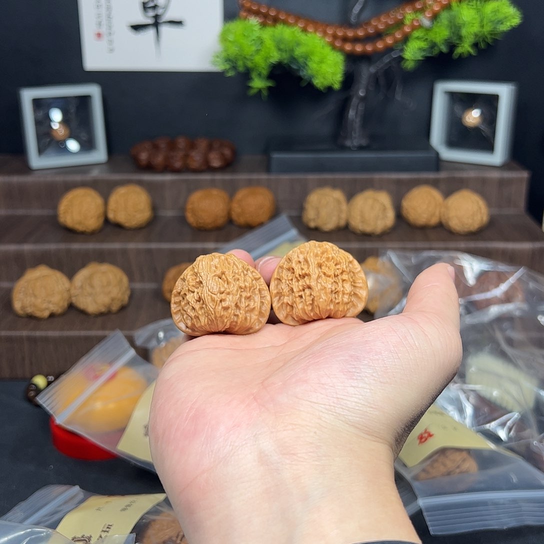 文玩核桃把件2类心理学家了