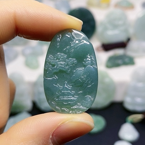 翡翠颈饰未镶嵌吊坠