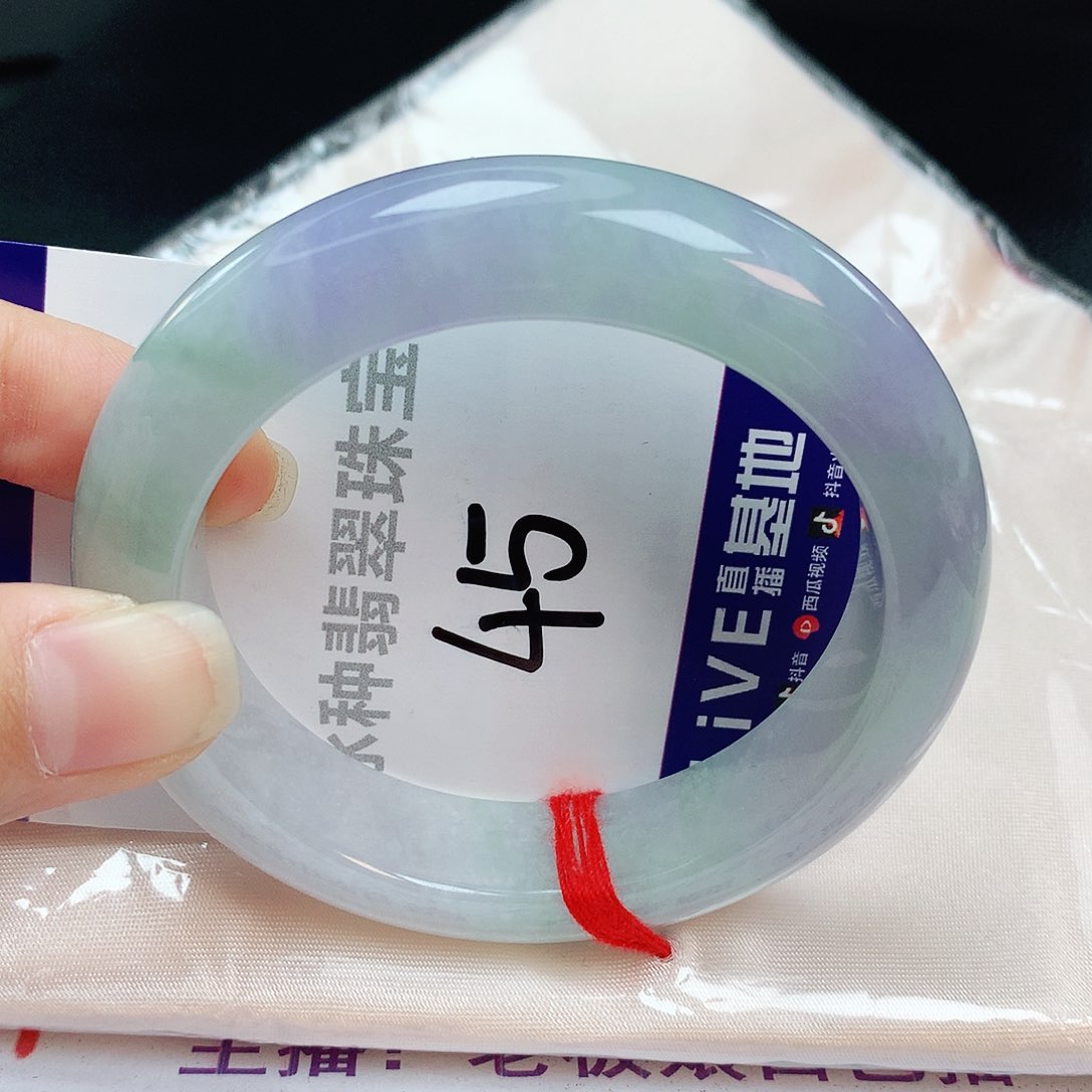 翡翠手镯未镶嵌缅甸天然A货翡翠手镯