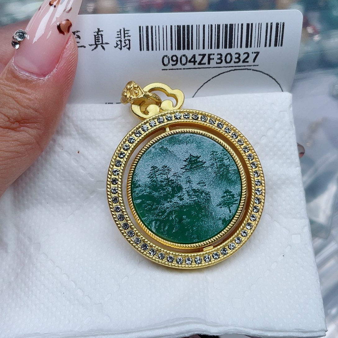 吊坠(不含链)未镶嵌翡翠