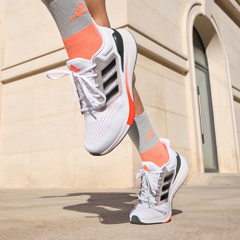 EQ21 RUN随心畅跑舒适跑步运动鞋男款adidas阿迪达斯官方 GW6728