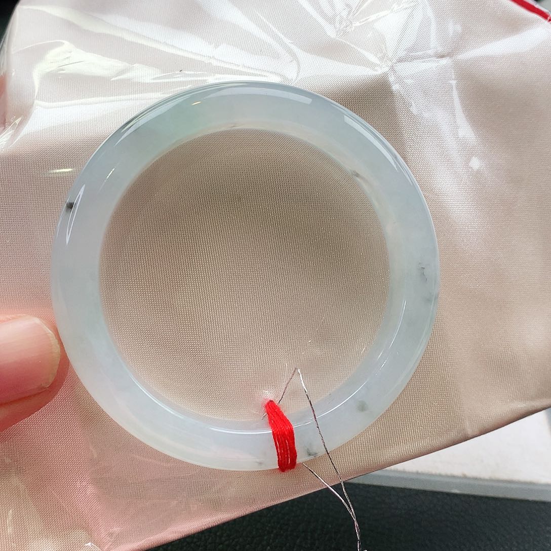 未镶嵌手镯翡翠天然翡翠手镯