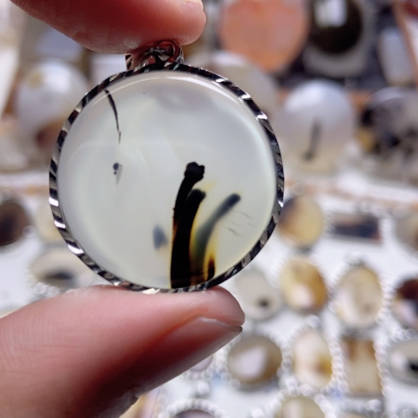 【闪购商品】玛瑙/玉髓颈饰未镶嵌