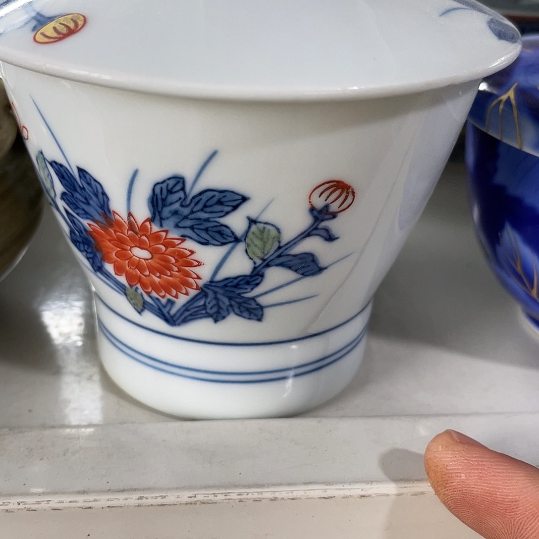 瓷片?****.哈哈哈我真的要把她打在脑门下