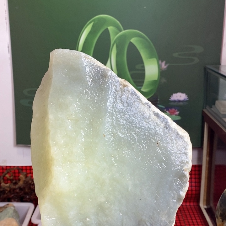 蛇纹石玉珠宝岫玉原石未镶嵌