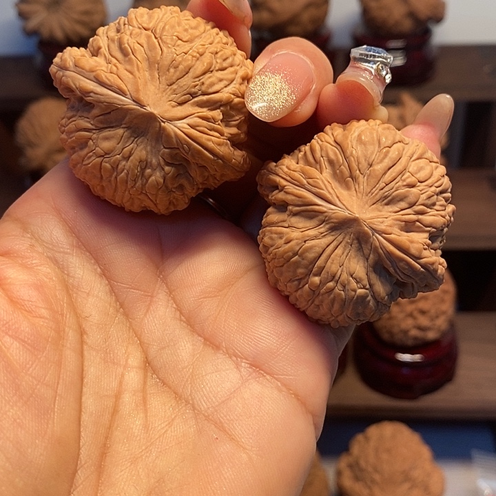 文玩核桃吊坠恭*41泥鳅背