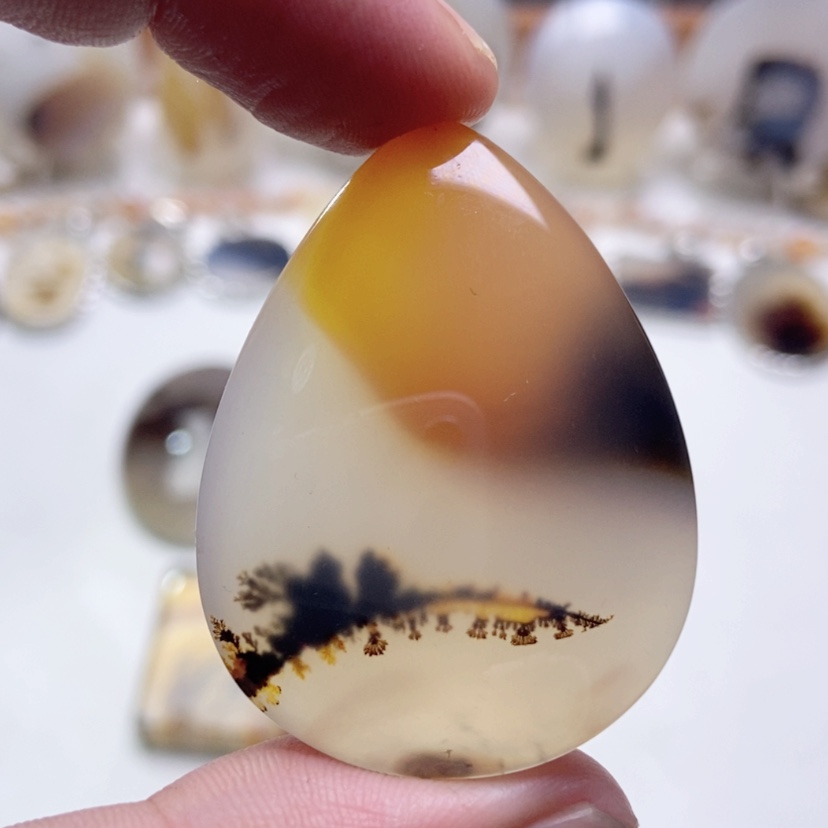 【闪购商品】玛瑙/玉髓颈饰未镶嵌