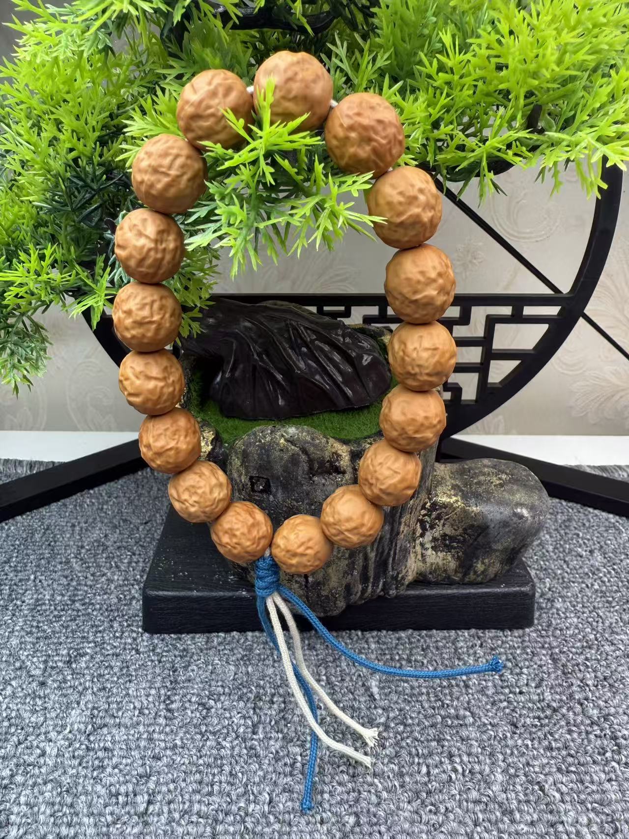 核道匠心猴头大枣工厂全品猴头手串原色无泡药雕刻无暇