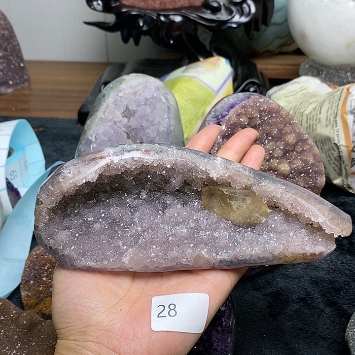 紫晶大型摆件（非配饰）未镶嵌