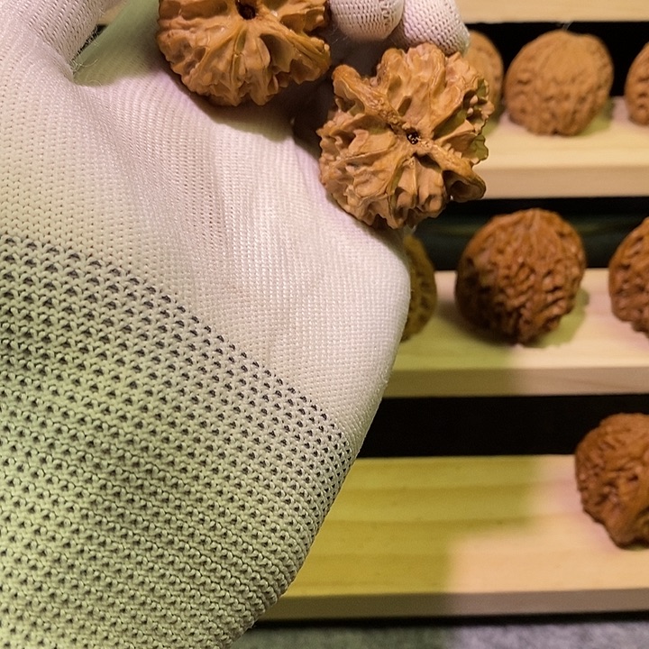 文玩核桃吊坠苹果园40