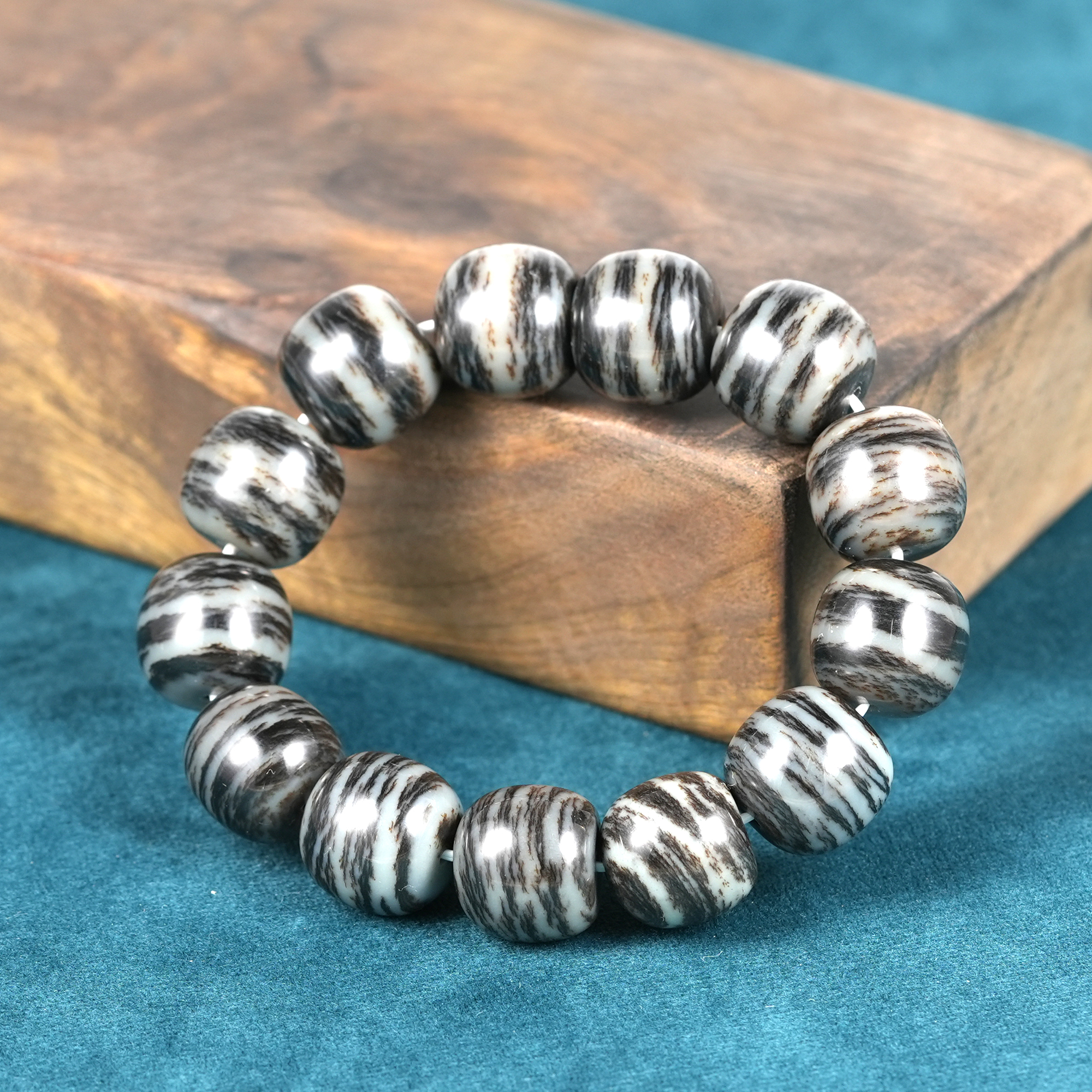 天然和田玉青花手串老型珠手链 多样性发其一